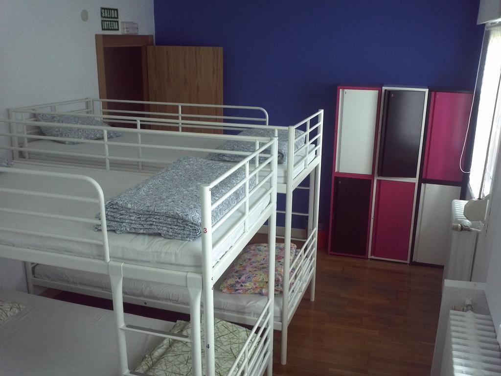 Xarma Hostel Pamplona Oda fotoğraf